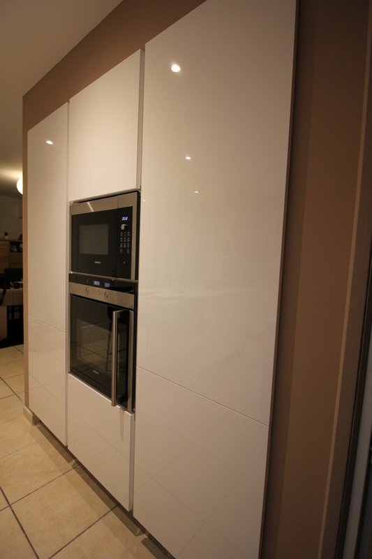 CUISINES Small (- de 10 m2)