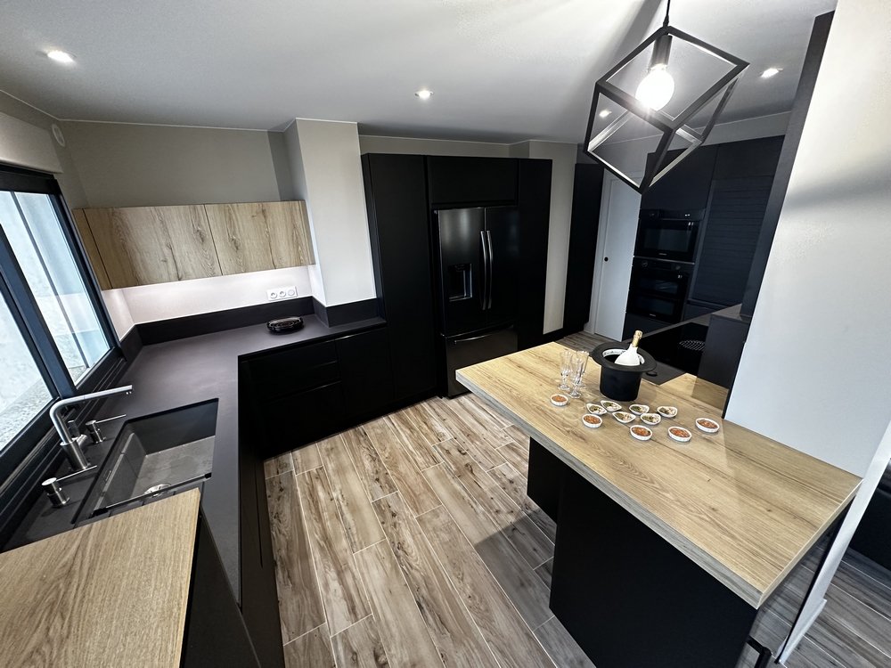 CUISINES NOIRES